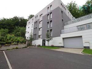 Prodej bytu 3+kk, Karlovy Vary, Šumavská, 99 m2