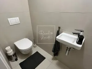 Pronájem bytu 2+kk, Praha - Vysočany, Pechmanových, 55 m2