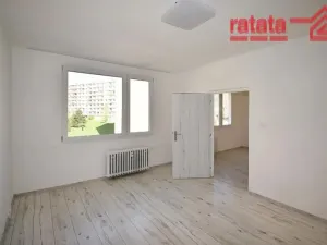 Pronájem bytu 2+1, Chomutov, Kundratická, 60 m2