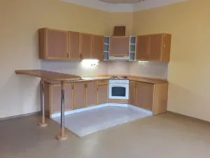 Pronájem bytu 2+kk, Karlovy Vary, Moravská, 84 m2