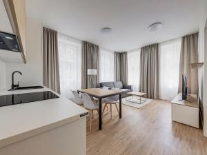 Pronájem bytu 3+kk, Praha - Karlín, Thámova, 73 m2