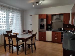 Pronájem bytu 3+kk, Jablonec nad Nisou, Dvorská, 75 m2