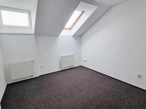 Pronájem bytu 4+kk, Jihlava, Chlumova, 95 m2