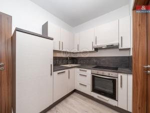 Prodej bytu 2+kk, Olomouc - Slavonín, Topolová, 58 m2