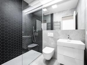 Pronájem bytu 3+kk, Praha - Vinohrady, Římská, 79 m2