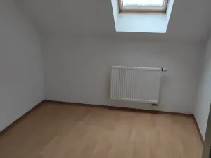 Pronájem komerční nemovitosti, Jablonec nad Nisou, Podhorská, 28 m2