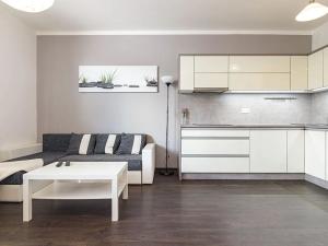 Prodej bytu 2+kk, Ostrava, Jantarová, 60 m2