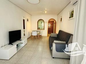 Prodej bytu 2+kk, Torrevieja, Španělsko, 56 m2