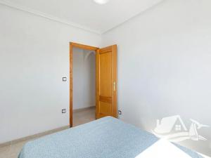 Prodej bytu 3+kk, Torrevieja, Španělsko, 60 m2