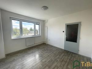 Prodej bytu 2+kk, Hodonín, třída Bří Čapků, 30 m2