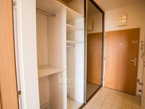 Prodej bytu 1+kk, Roztoky, Najdrova, 35 m2