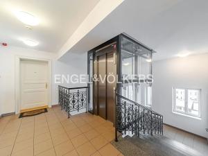 Pronájem bytu 4+kk, Praha - Smíchov, Staropramenná, 176 m2