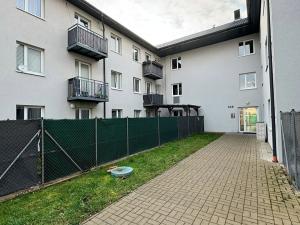 Pronájem bytu 2+kk, Milovice, Armádní, 60 m2