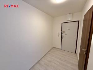 Pronájem bytu 2+kk, Praha - Chodov, Augustinova, 35 m2