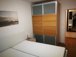 Pronájem bytu 2+kk, Praha - Stodůlky, U jezera, 50 m2