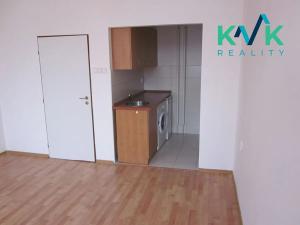 Pronájem bytu 1+kk, Karlovy Vary, Krále Jiřího, 22 m2