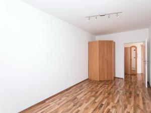 Pronájem bytu 2+kk, Praha - Kbely, Pod Nouzovem, 45 m2