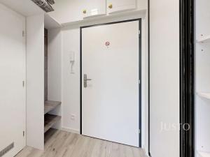 Pronájem bytu 1+kk, České Budějovice, Vrbenská, 51 m2