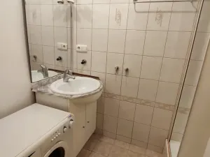 Pronájem bytu 1+kk, Praha - Michle, Jihlavská, 20 m2