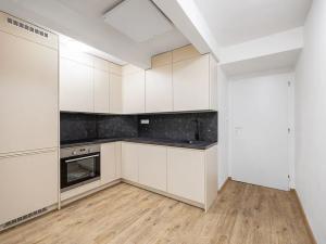 Prodej bytu 3+kk, Slaný, Stehlíkova, 64 m2