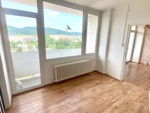 Pronájem bytu 3+1, Klášterec nad Ohří, Budovatelská, 63 m2