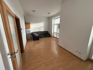 Pronájem bytu 1+kk, Brno, Chládkova, 34 m2