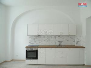 Pronájem bytu 1+kk, Praha - Nové Město, Vyšehradská, 28 m2