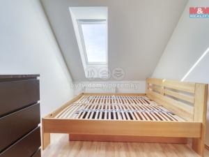 Prodej bytu 3+kk, Jesenice, Mezi Domy, 83 m2