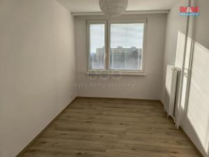 Pronájem bytu 2+kk, Praha - Prosek, Vysočanská, 42 m2