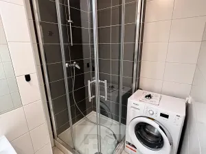 Pronájem bytu 1+kk, Praha - Vysočany, Pod Harfou, 34 m2