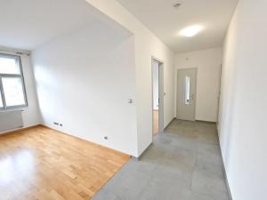 Pronájem bytu 2+kk, Praha - Vinohrady, Vinohradská, 60 m2