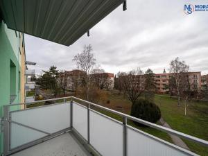 Prodej bytu 2+1, Hranice, Obránců míru, 60 m2