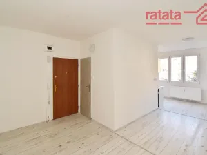 Pronájem bytu 2+1, Chomutov, Skalková, 60 m2