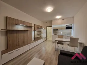 Pronájem bytu 1+kk, Praha - Vršovice, Petrohradská, 31 m2