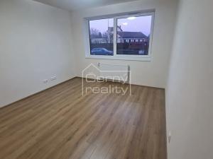 Pronájem bytu 2+kk, Chrudim, V Hliníkách, 48 m2