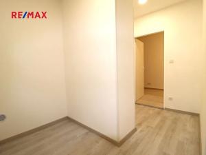 Pronájem bytu 2+kk, Praha - Žižkov, Viklefova, 60 m2