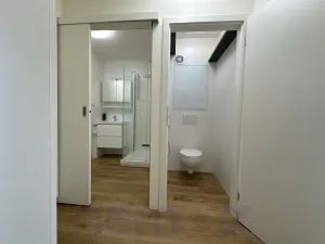 Pronájem bytu 1+1, Praha - Troja, Hnězdenská, 48 m2