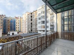 Pronájem bytu 2+kk, Praha - Vinohrady, Laubova, 74 m2