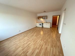 Pronájem bytu 2+kk, Přeštice, Husova, 65 m2