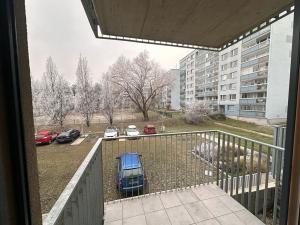 Pronájem bytu 1+kk, Praha - Háje, Jurkovičova, 30 m2