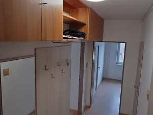 Pronájem bytu 2+1, České Budějovice, Roudenská, 63 m2