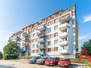 Pronájem bytu 2+kk, Praha - Letňany, Zlonická, 54 m2