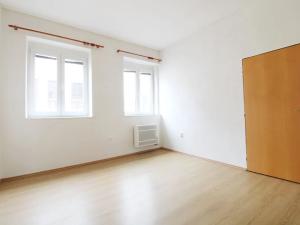 Pronájem bytu 3+kk, Praha - Vršovice, Donská, 70 m2