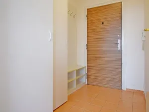 Pronájem bytu 1+kk, Praha - Čimice, Křivenická, 34 m2