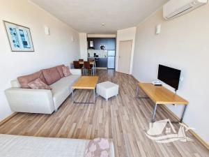 Prodej bytu 2+kk, Obzor, Bulharsko, 68 m2