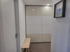 Prodej bytu 2+kk, Praha - Libuš, Novodvorská, 49 m2