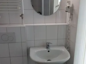 Pronájem bytu 1+kk, Praha - Střížkov, Děčínská, 24 m2