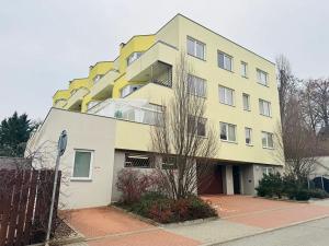 Pronájem bytu 2+kk, Brno, Slatinská, 53 m2