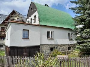 Prodej rodinného domu, Harrachov, 194 m2