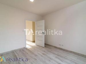 Prodej bytu 2+1, Karviná, Borovského, 54 m2